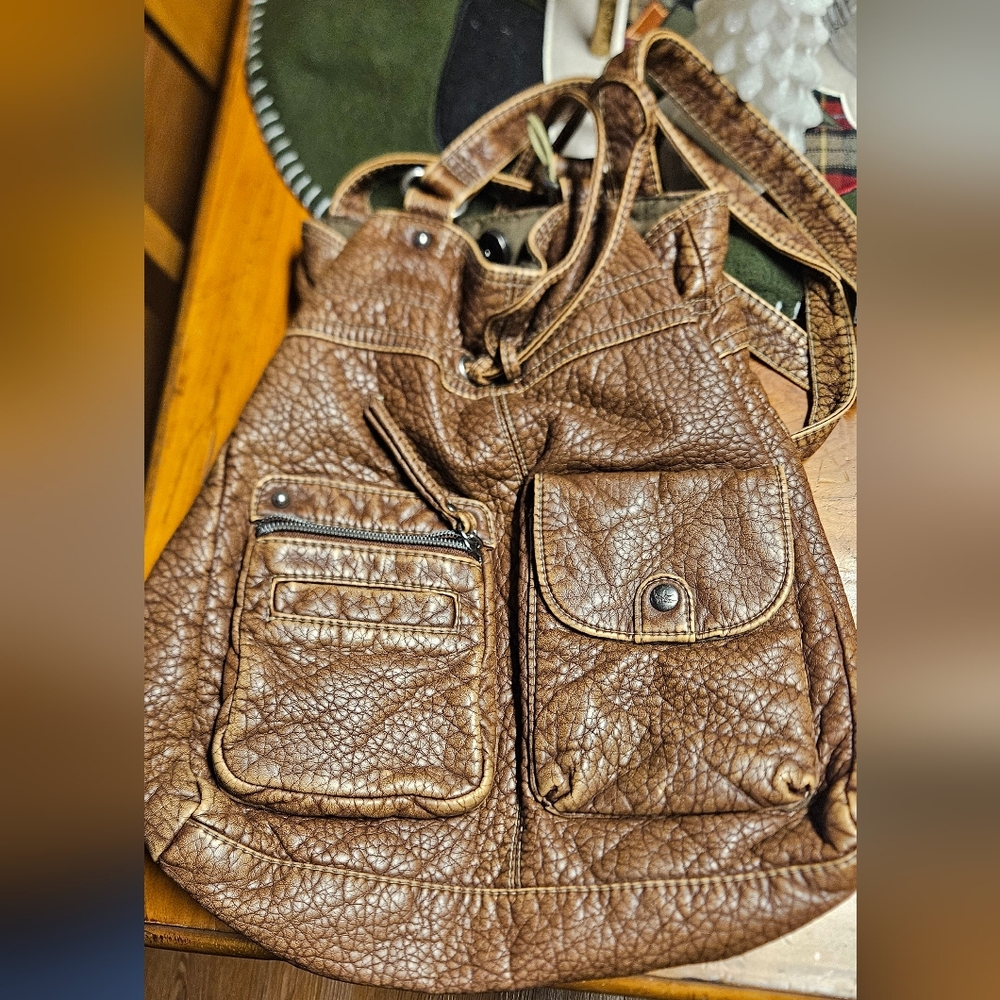 Sparrow True Tan Crossbody Bag